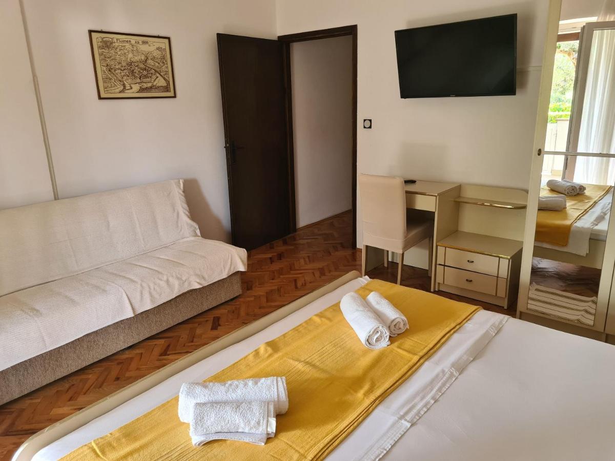 Apartments Ivo พาก ภายนอก รูปภาพ