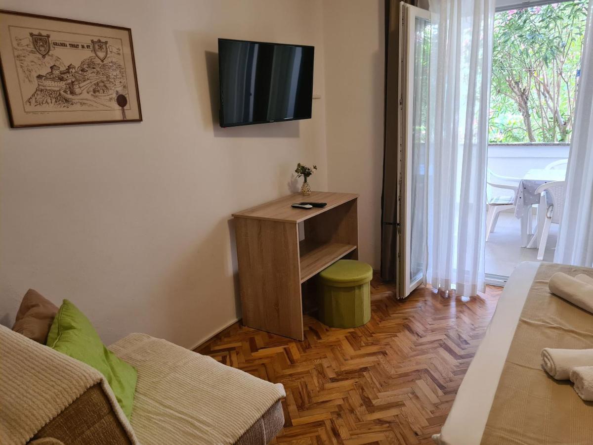 Apartments Ivo พาก ภายนอก รูปภาพ